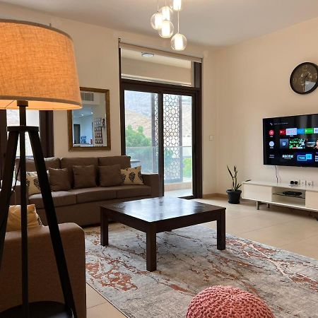 One 2Bhk Elegant Apartment In Muscat Bay 03 Kültér fotó