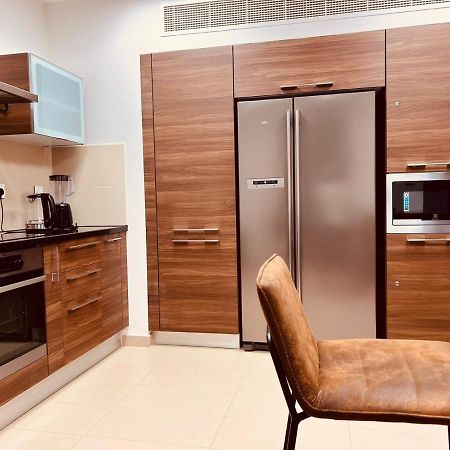 One 2Bhk Elegant Apartment In Muscat Bay 03 Kültér fotó