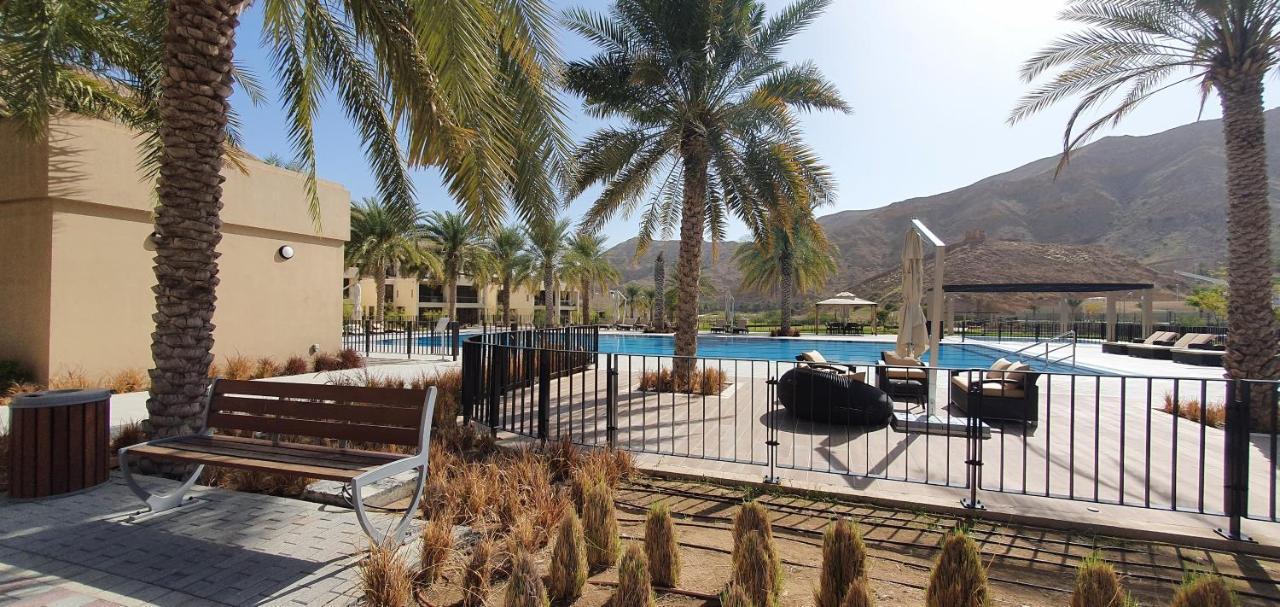 One 2Bhk Elegant Apartment In Muscat Bay 03 Kültér fotó