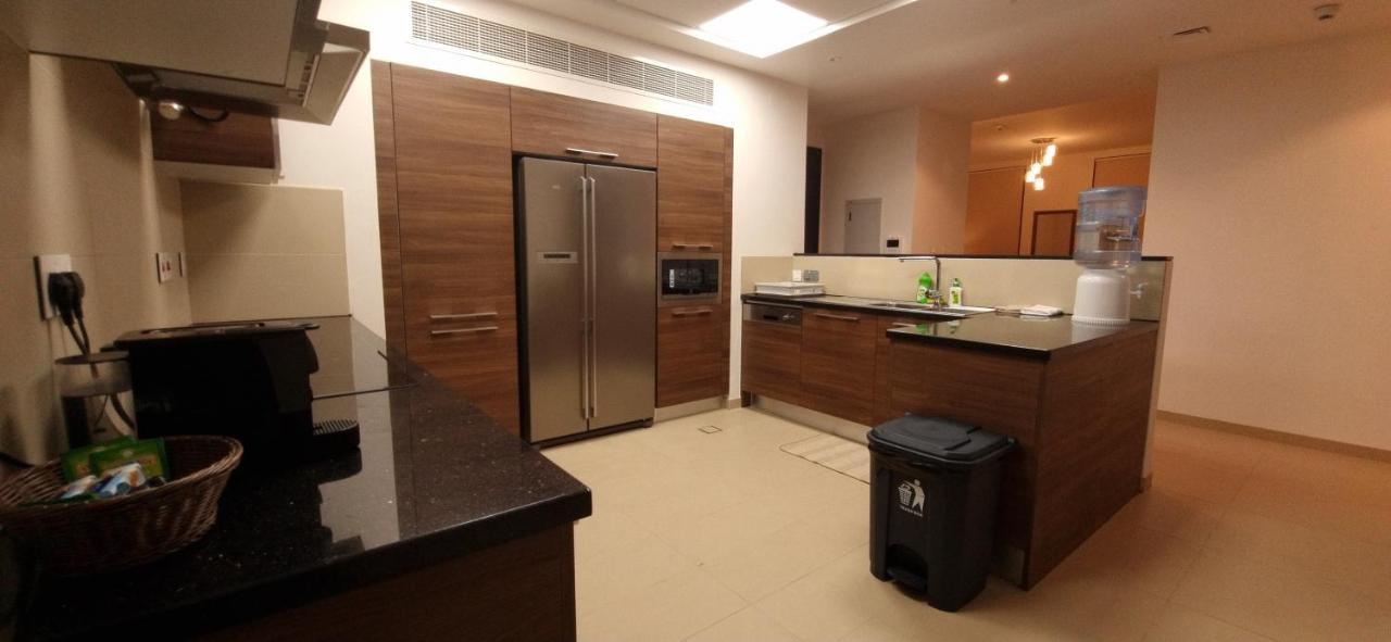 One 2Bhk Elegant Apartment In Muscat Bay 03 Kültér fotó