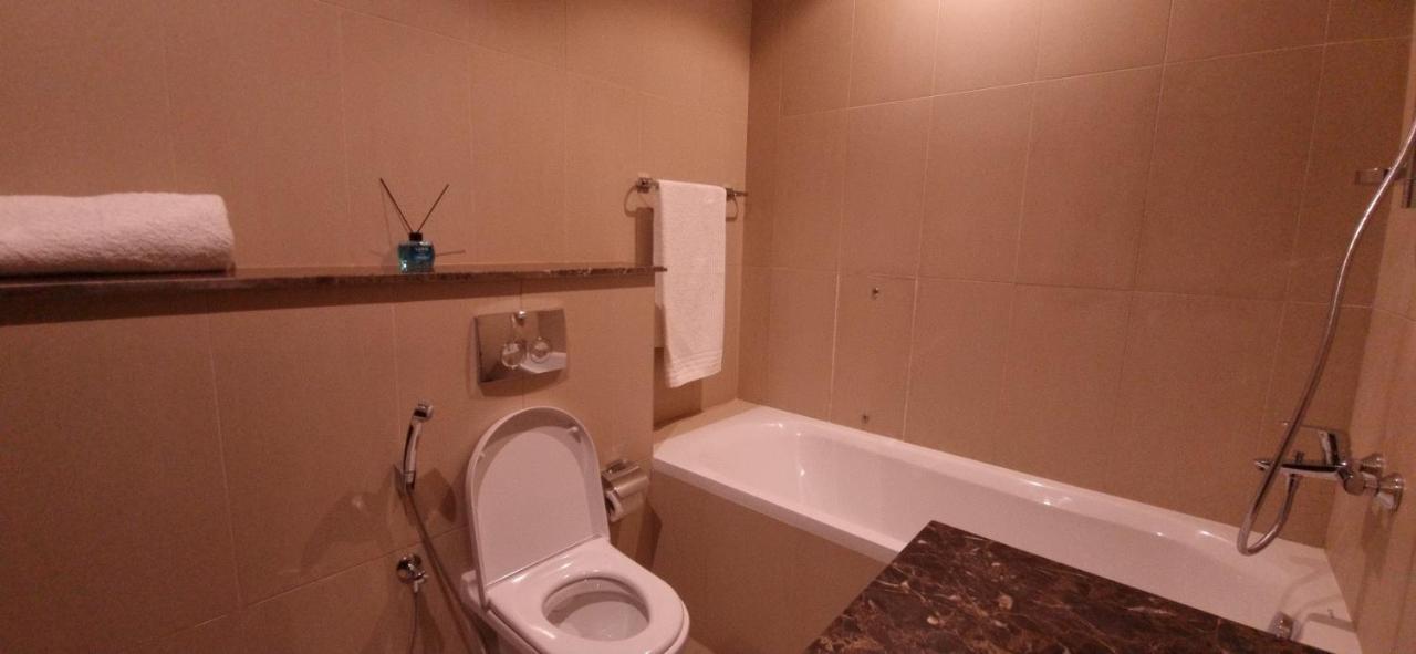 One 2Bhk Elegant Apartment In Muscat Bay 03 Kültér fotó