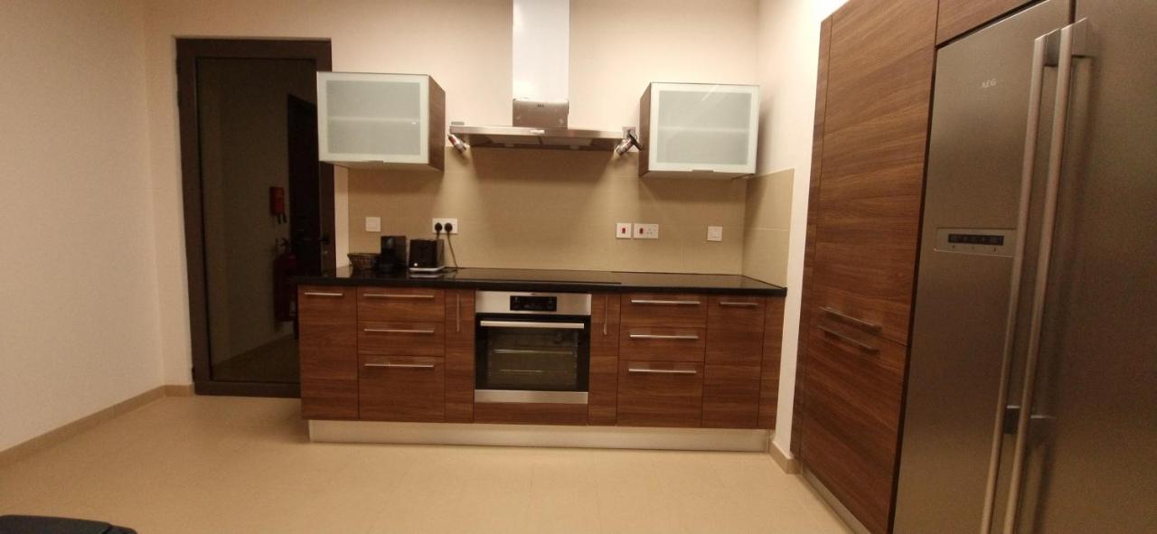 One 2Bhk Elegant Apartment In Muscat Bay 03 Kültér fotó