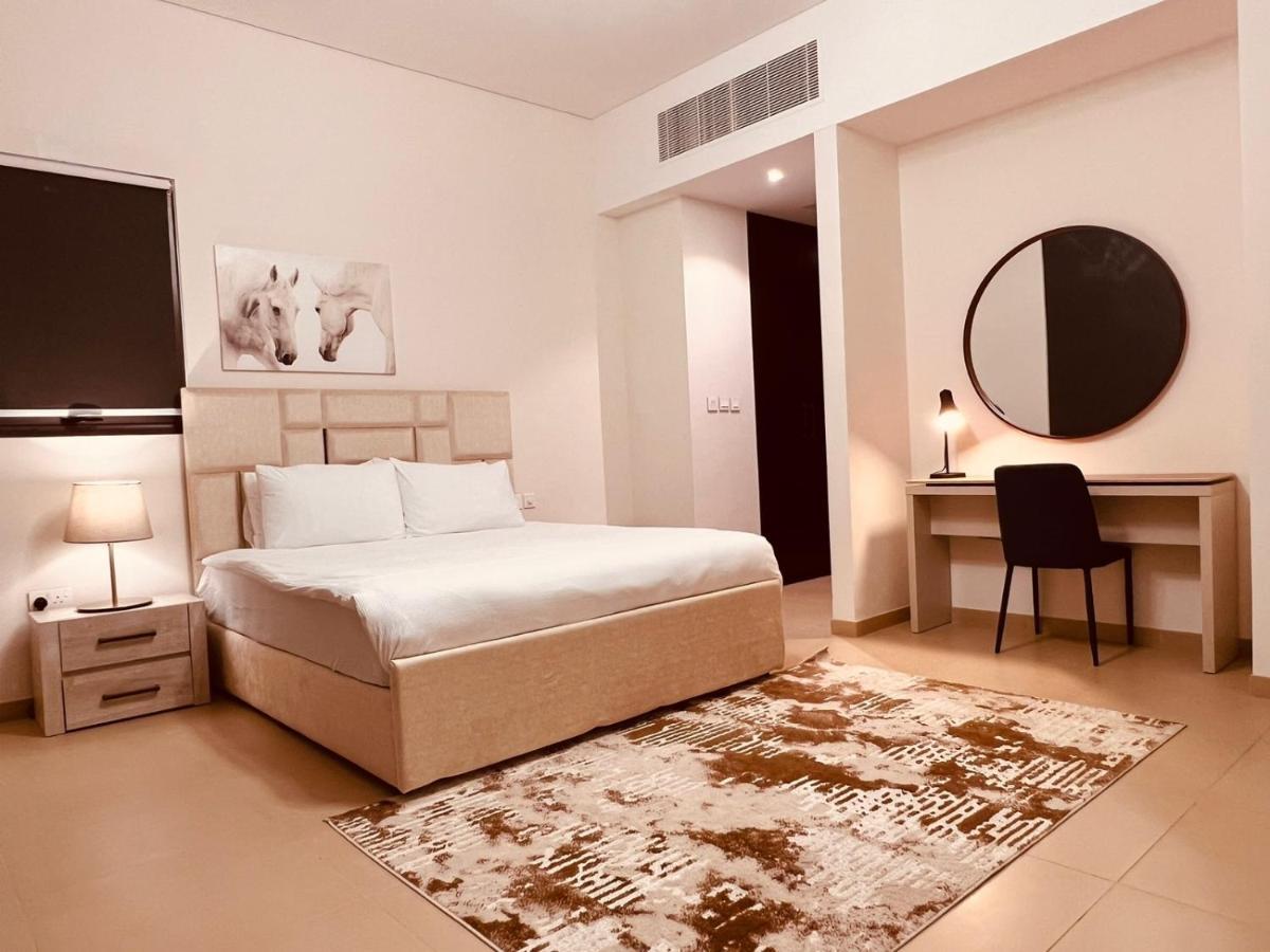 One 2Bhk Elegant Apartment In Muscat Bay 03 Kültér fotó