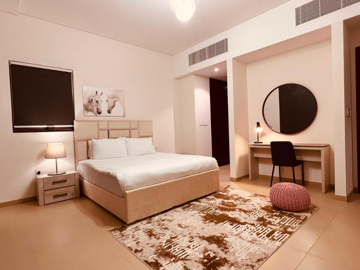 One 2Bhk Elegant Apartment In Muscat Bay 03 Kültér fotó